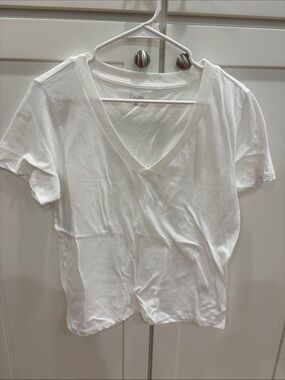 Z SUPPLY TEE